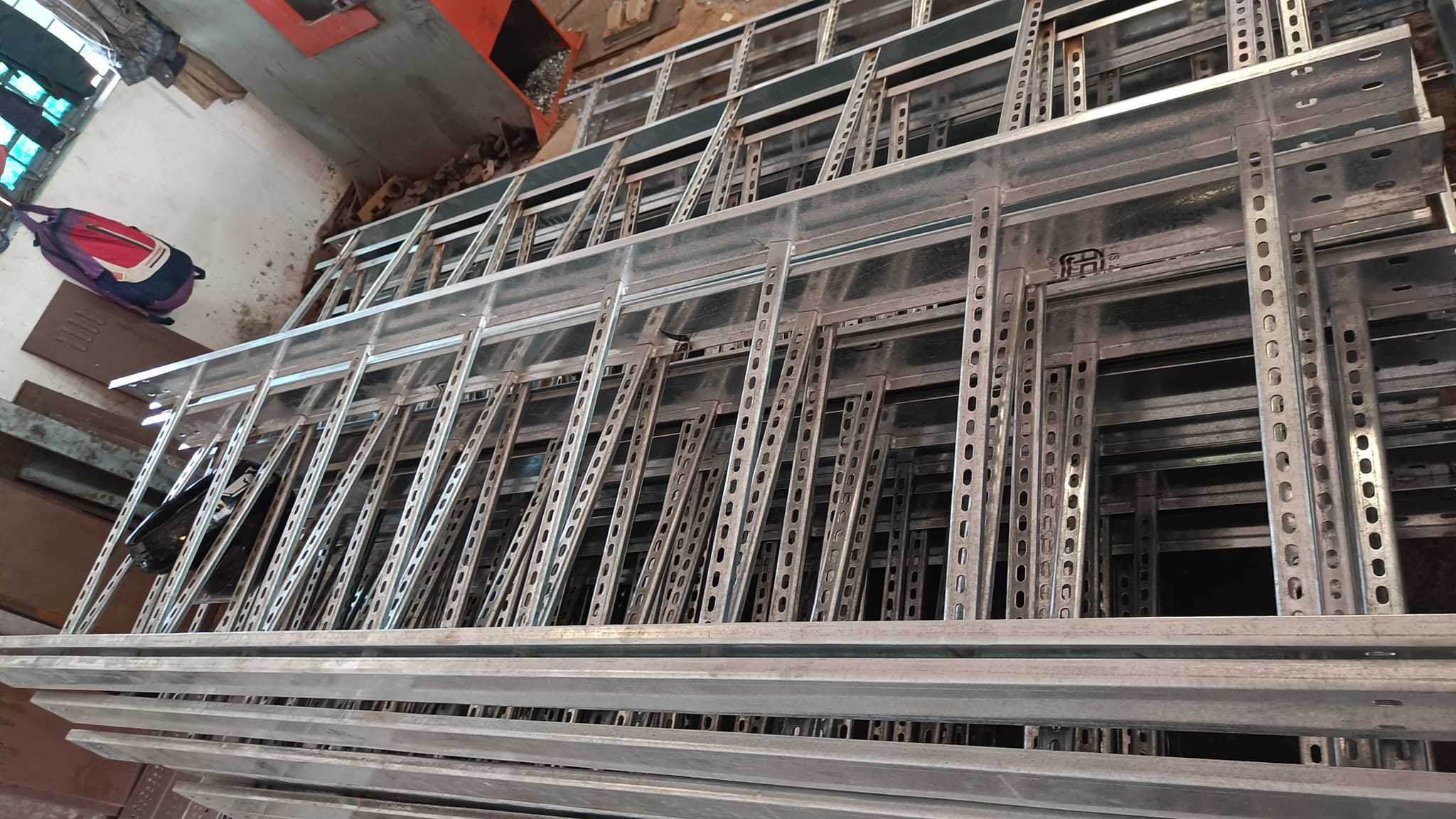Cable Trays & Trunking